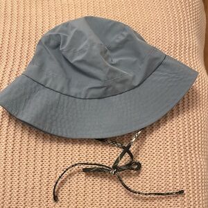 Alexa Chung x Barbour bucket hat baby blue